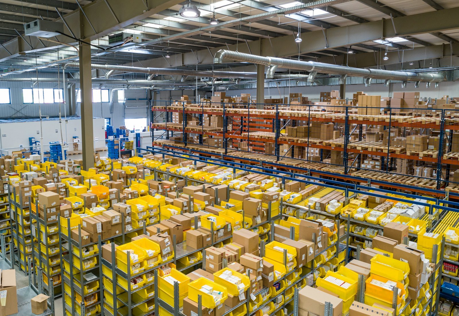 Retail distribution and logistics operation