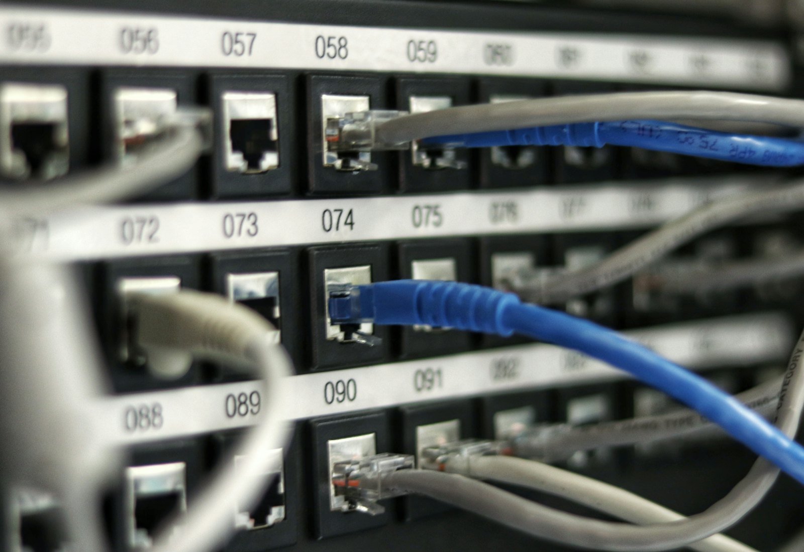 Patch panel carrying live voice traffic between carrier interconnects